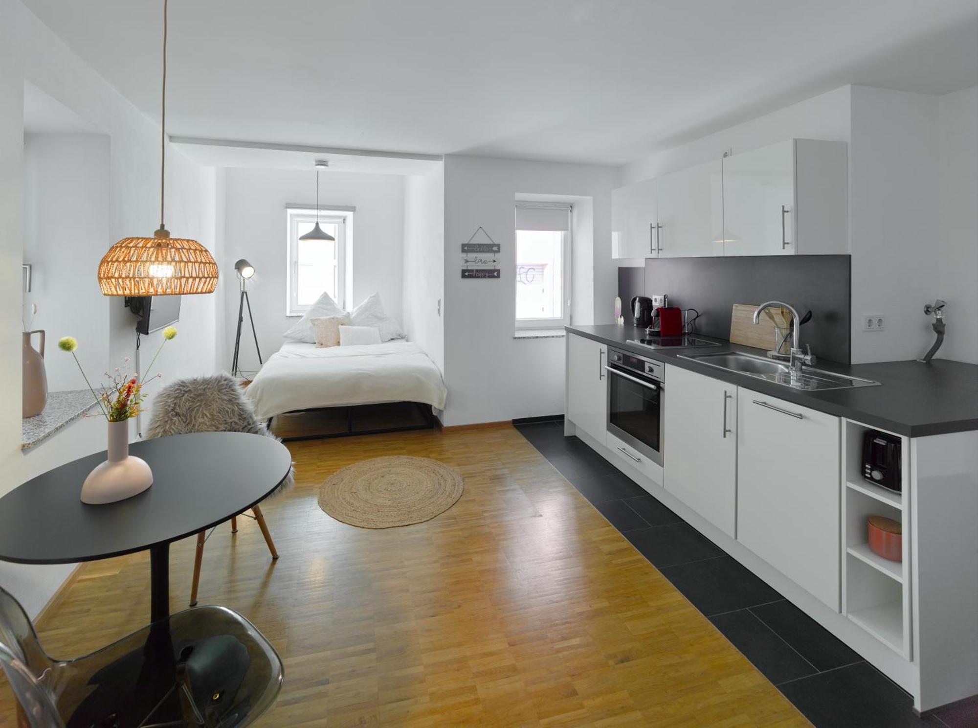רויטלינגן ☆Design Apartment Zentral☆200M Vom Marktplatz☆Ruhige Altstadtlage☆ מראה חיצוני תמונה